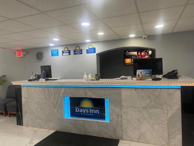 デイズ イン バイ ウィンダム スクラントン Pa Dickson City エクステリア 写真